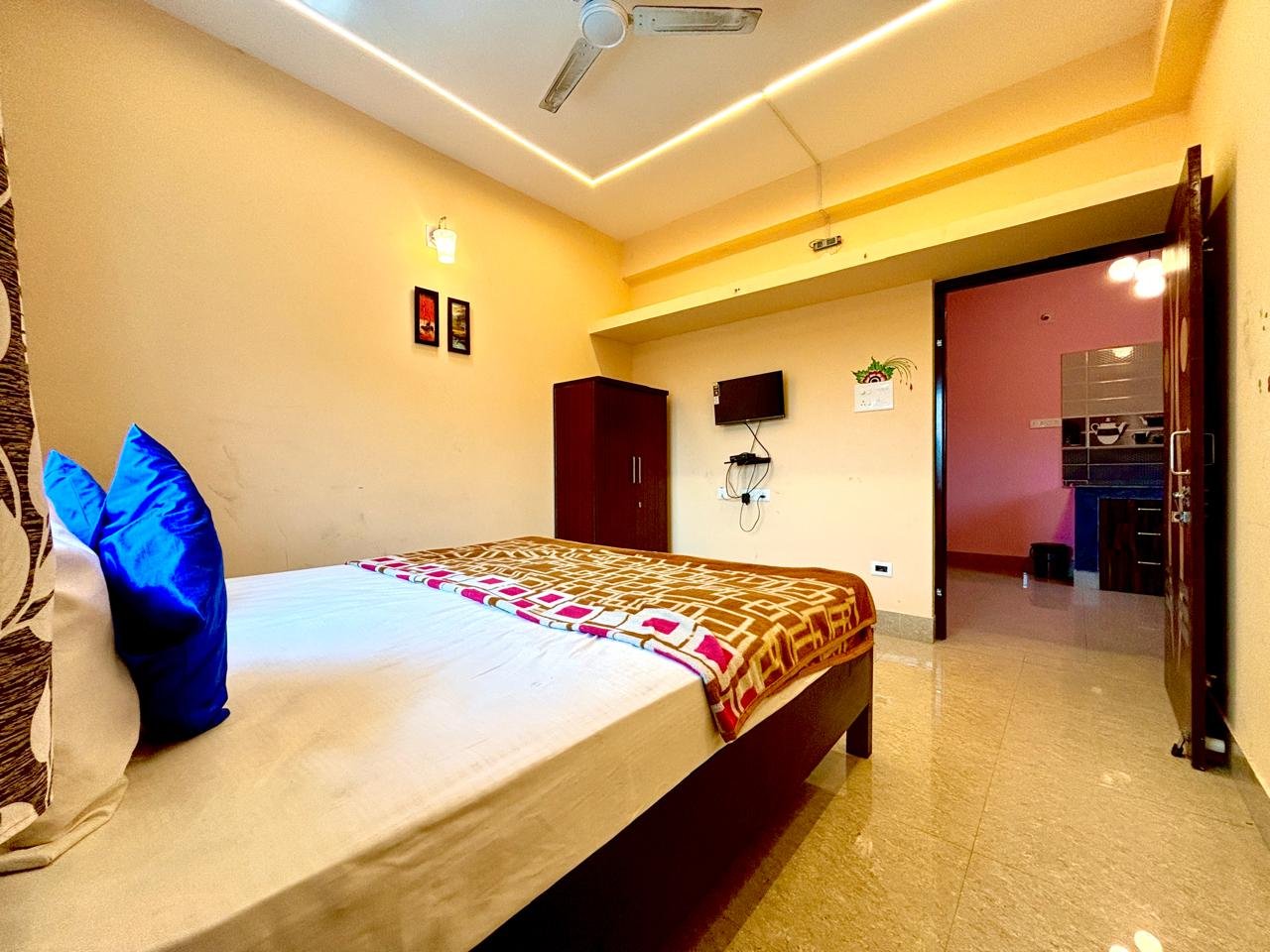 Hotel  Secret Heaven